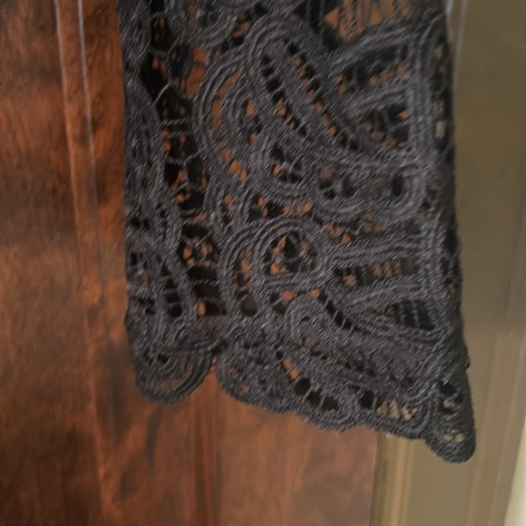 Tularosa Holly black lace top. - Picture 7 of 9
